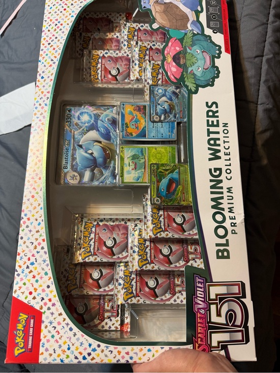 pokémon trading card game: blooming waters premium collection Pokemon TCG: Scarlet & Violet Violet—151 Pokémon 151 Blooming Waters Premium